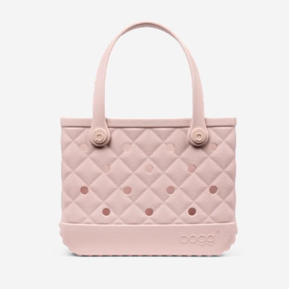 - NWT QUILTED ROSE PETAL BITTY BOGG BAG
